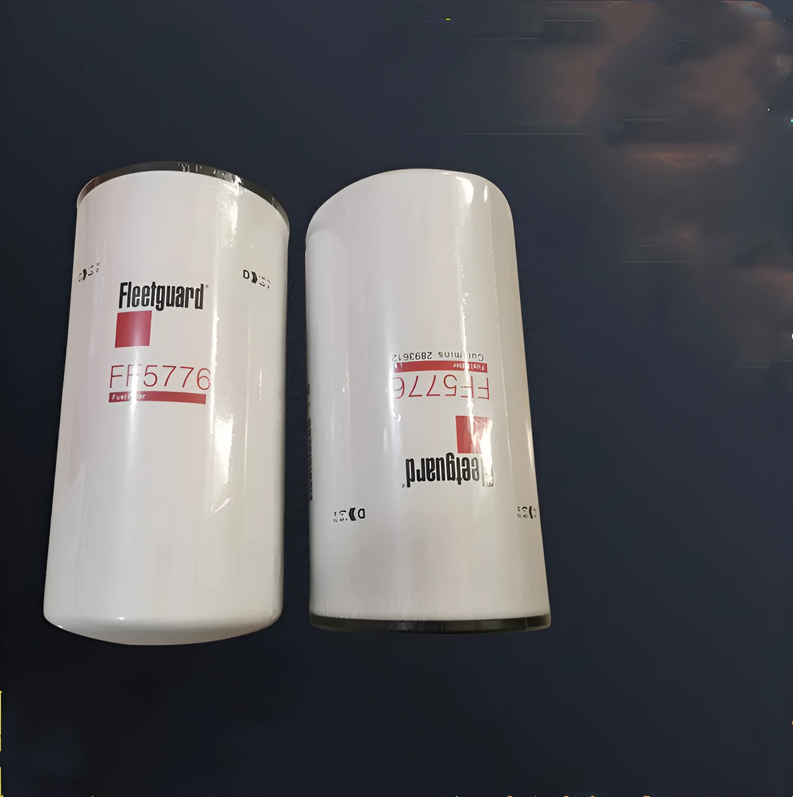 Glass fibre folding filter element for oil with 32mm connections