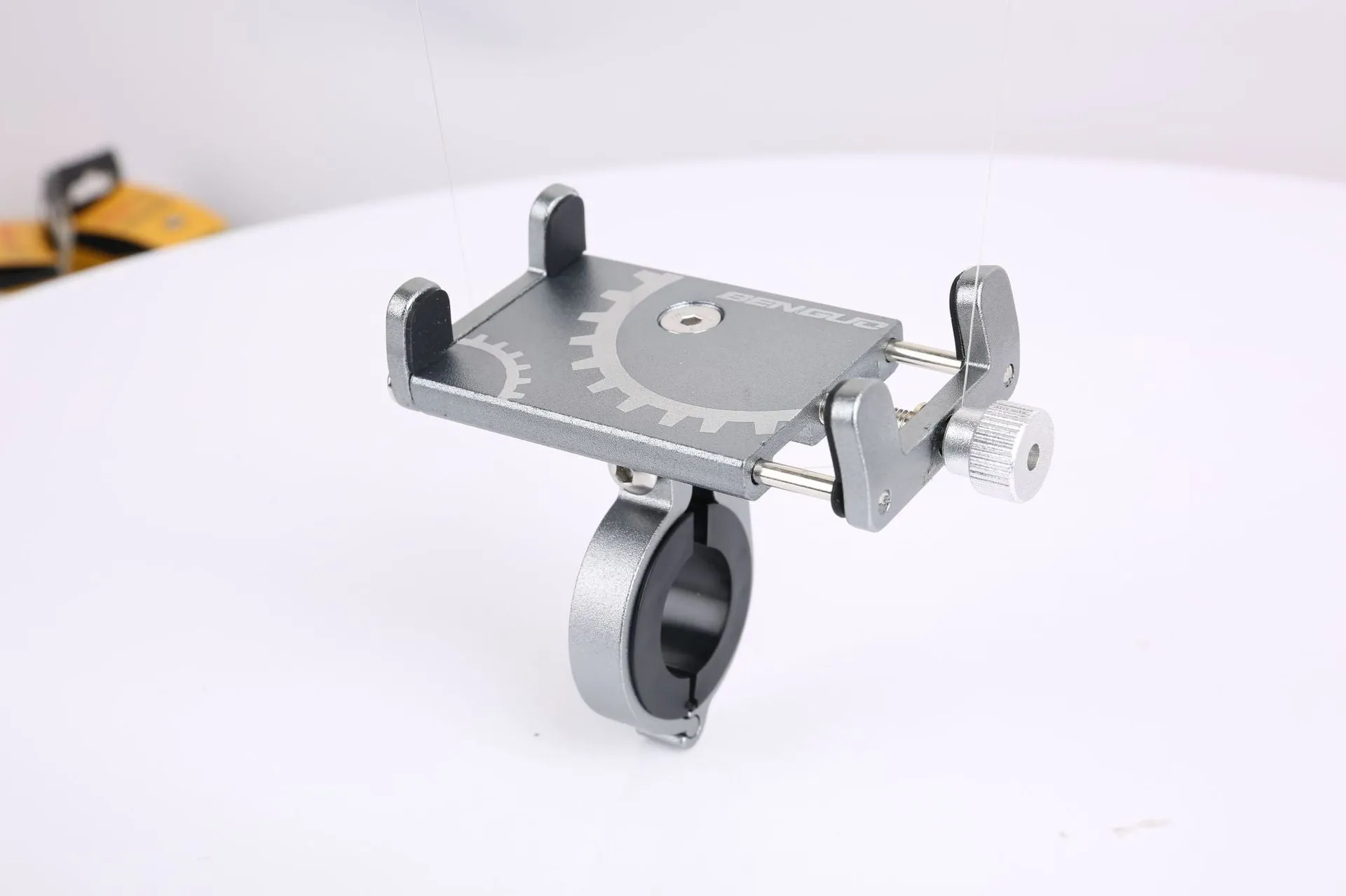 Aluminium alloy bicycle phone holder with fixed mount design in black, red and titanium colour options