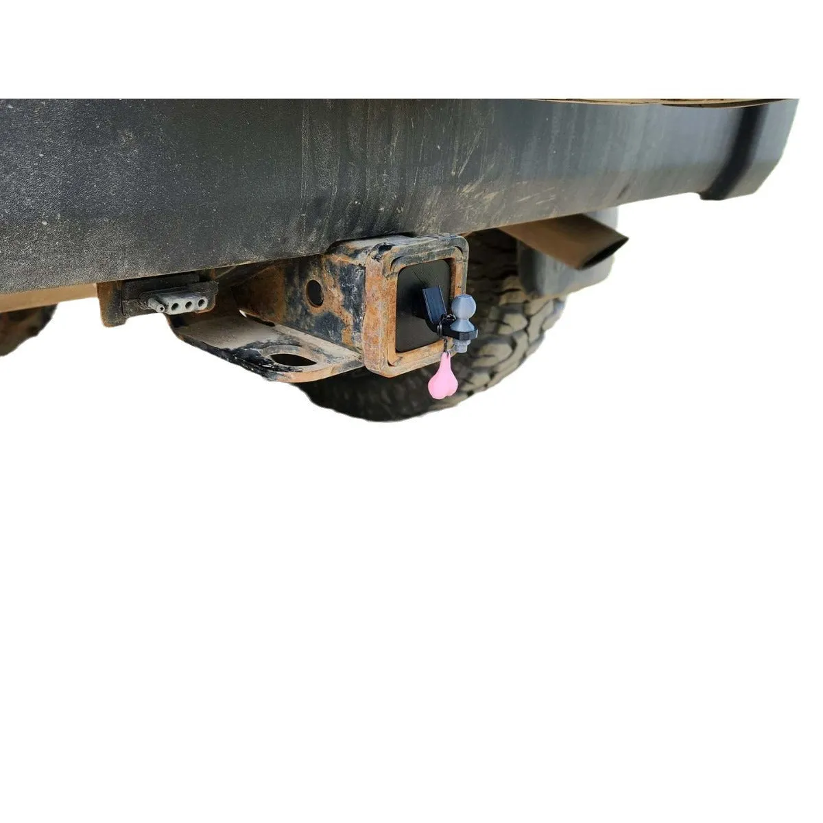 3D printed tiny hitch ornament with tiny nuts in European style, single pack hanging piece