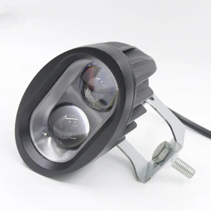 Direct selling motorcycle LED spotlight with aluminium housing in white and yellow light options on dark background