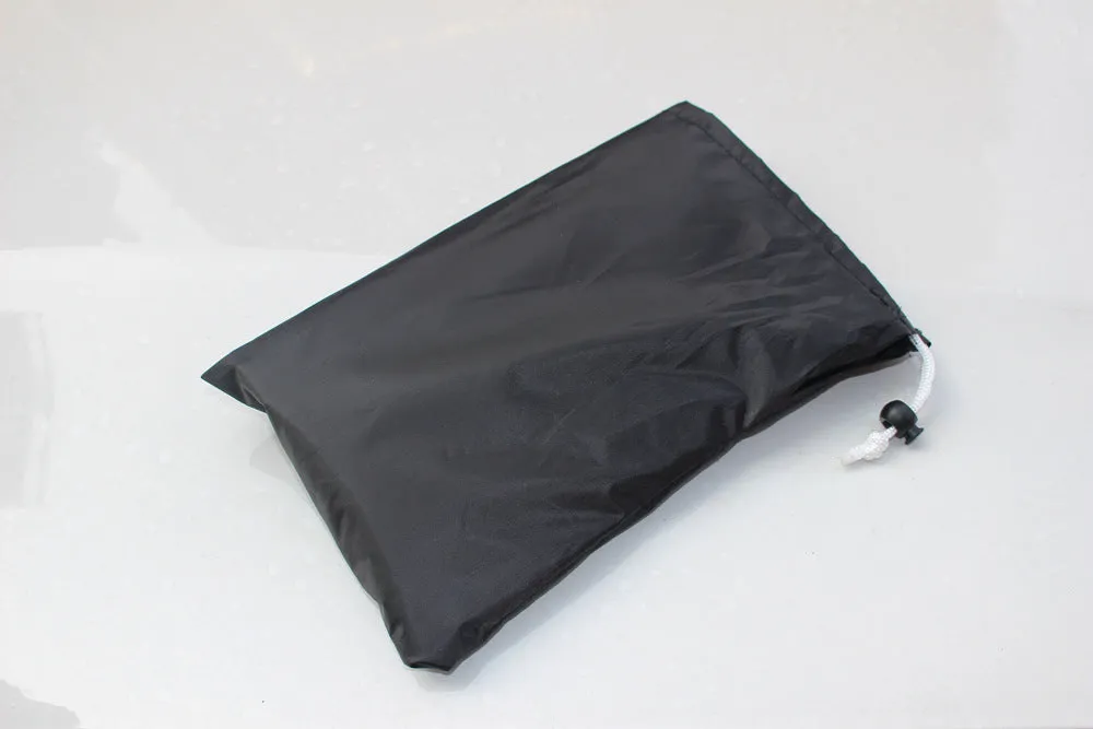 Magnetic car windscreen snow cover in black with silver back, 210x120cm size, six magnets visible