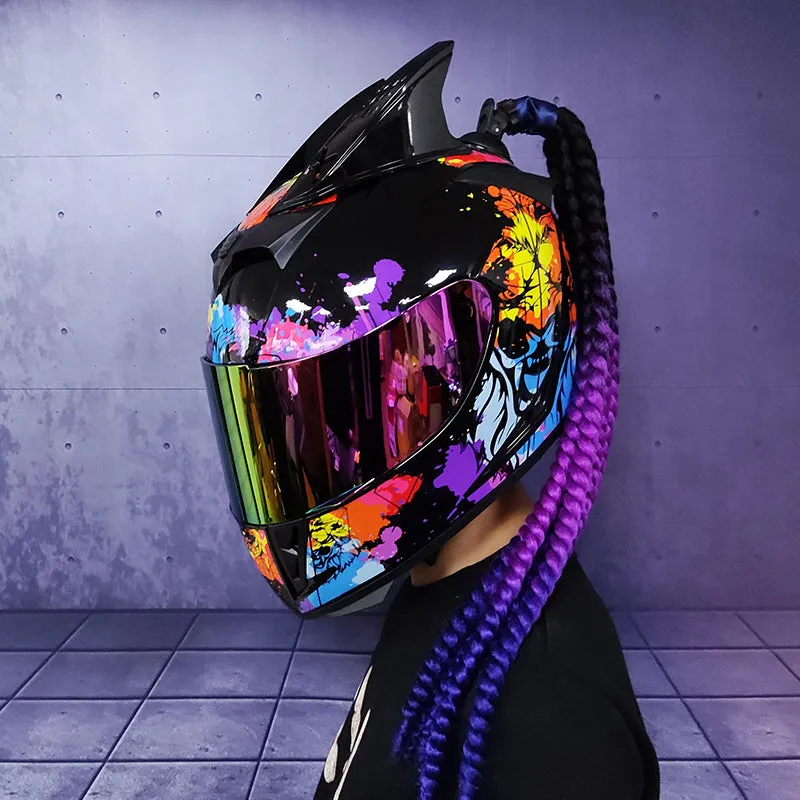 Couples' dirty braids full-face motorcycle helmet in Black Clown design, showing ABS shell.