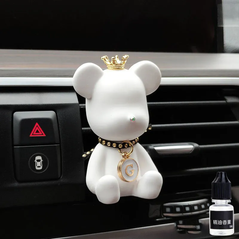 Car mounted gypsum bear perfume accessory clipped to air outlet, black rivet bear design, 7cm tall