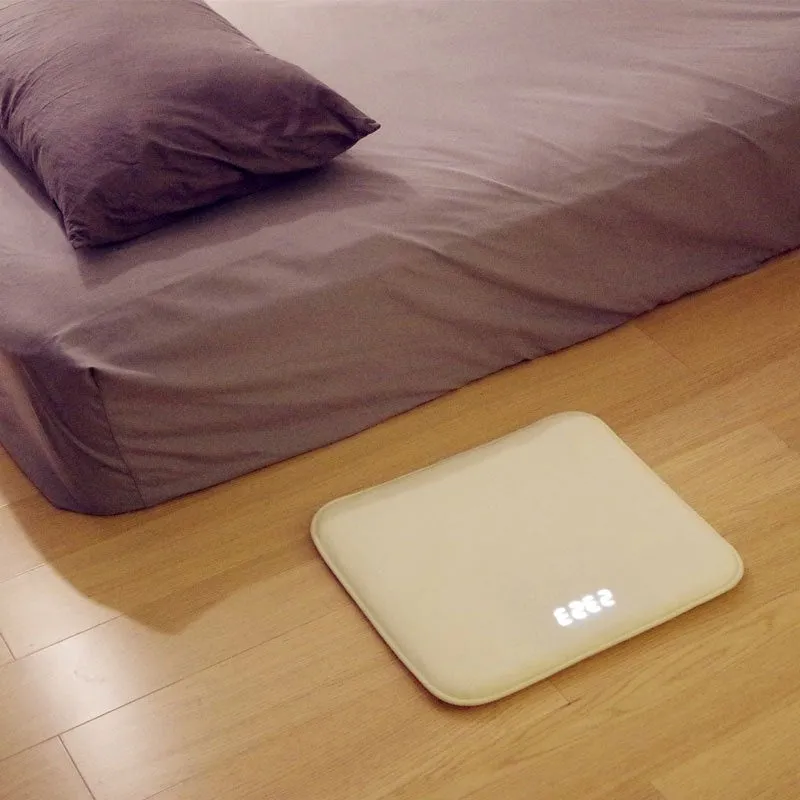 Smart carpet mat alarm clock with cloth velvet surface, 20mm thick, small or large size, dual daily alarms and stand-on deactivation