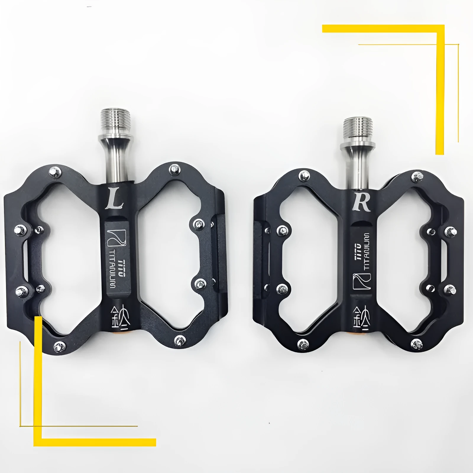 Titanium alloy and aluminium alloy pedal set for road and mountain bikes in black old style and titanium old style