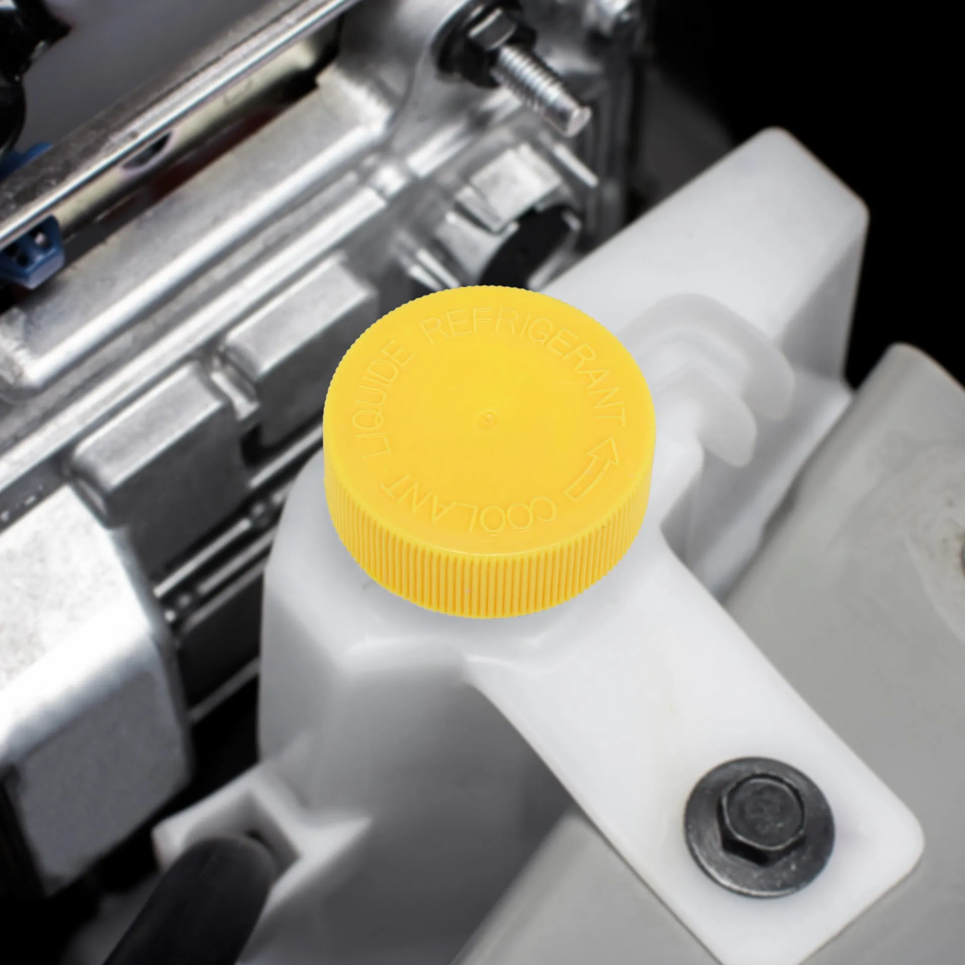 Black vice kettle cover coolant cover for Nissan Mazda Infiniti Qi Chen engine bay