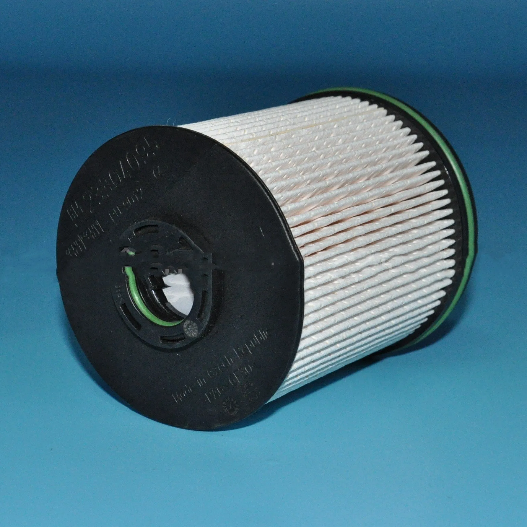 Diesel fuel filter element with gasket for Vauxhall and Opel Astra models showing 106mm height