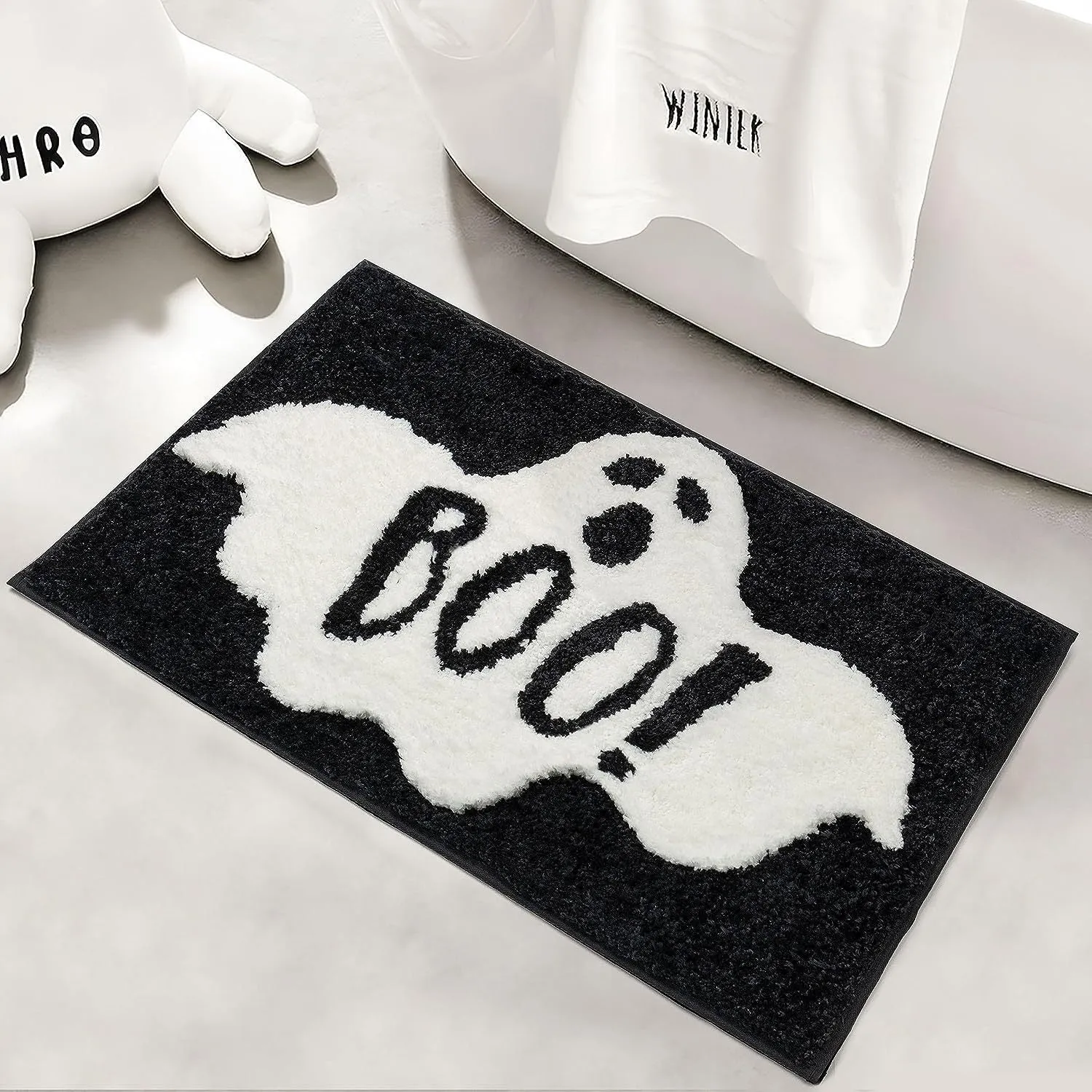 Cartoon non-slip absorbent bathroom mat in polyester fibre, anti-fouling, available in 40x60cm size