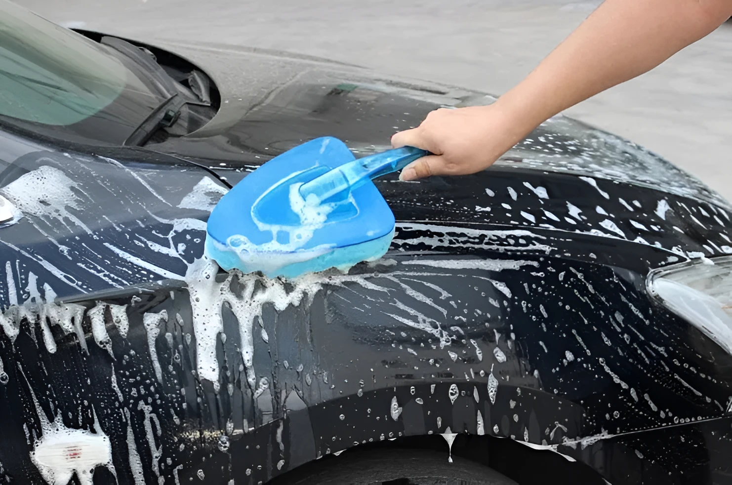 Large blue coral honeycomb car wash sponge brush with ABS handle
