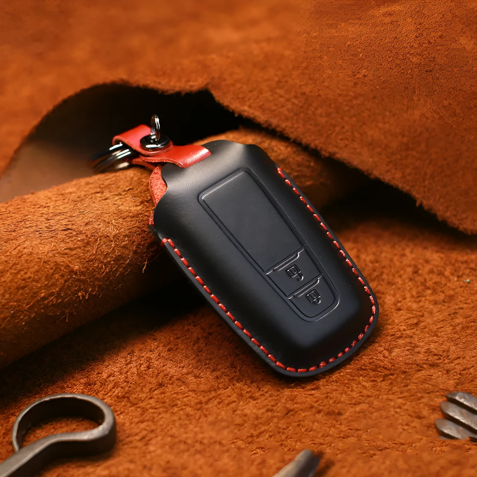 Crazy horse leather car key case in brown for 3 keys with stitched slots