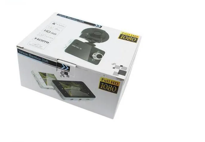 K6000 car dash cam with 120 degree wide angle lens mounted on front windshield in black finish