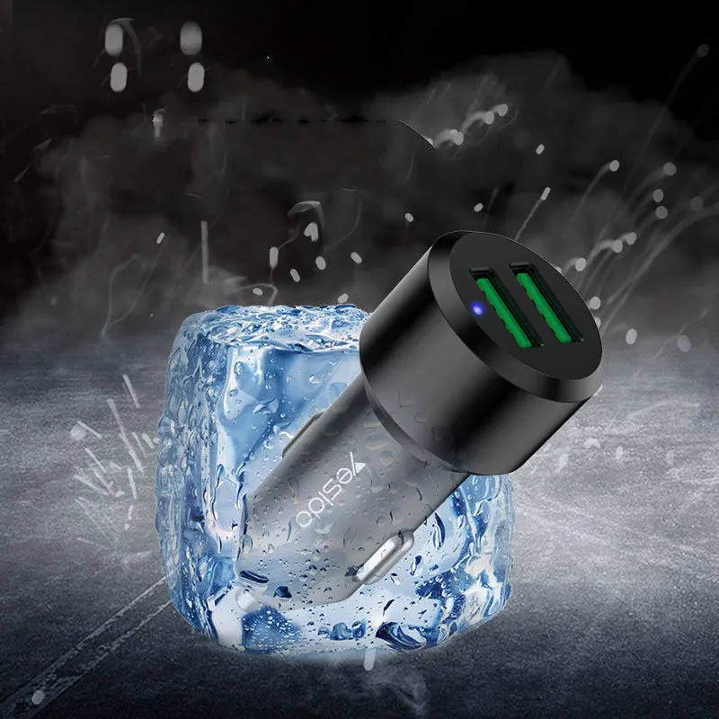 Black dual USB car charger with QC3.0 fast charge output and aluminium alloy body