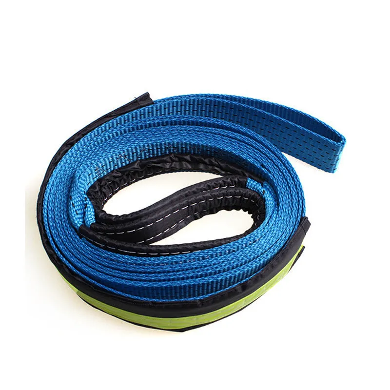 Blue polyester elastic tow rope with hook fixers, 5 metres long, 8 ton break strength for car towing