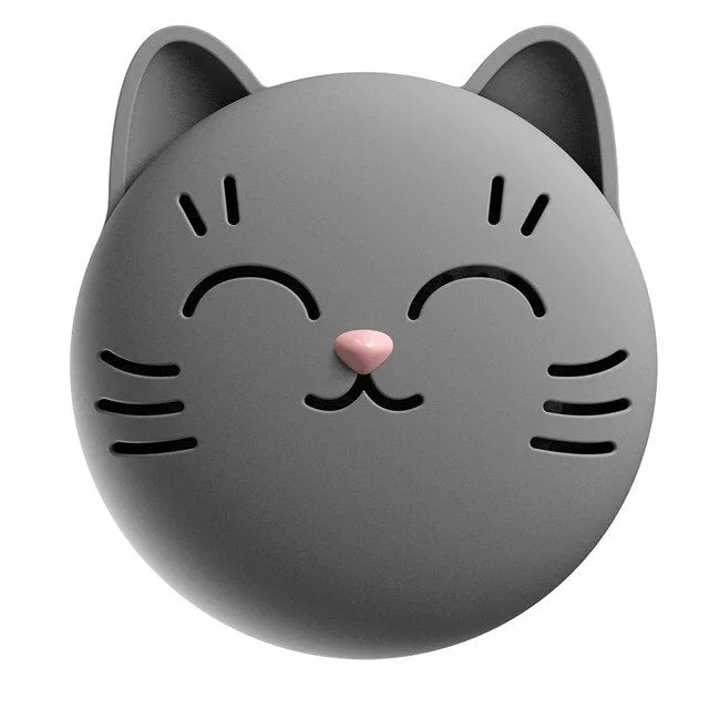 Cute cartoon car perfume holder in Lucky Meow style made from ABS plastic with magnet for car vent