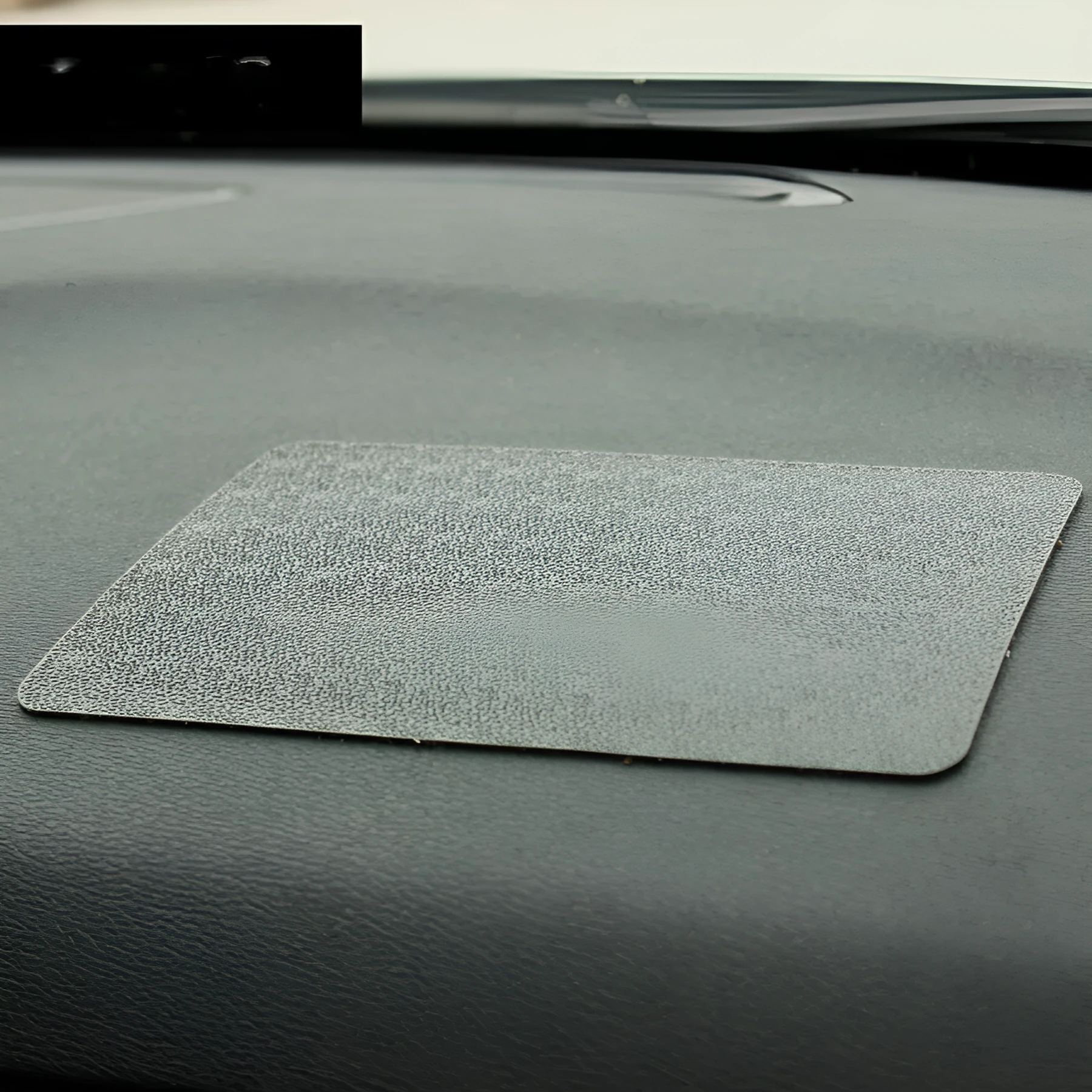 Latex mesh non-slip car mat 18x13cm in Dermatoglyph colour for dashboard use