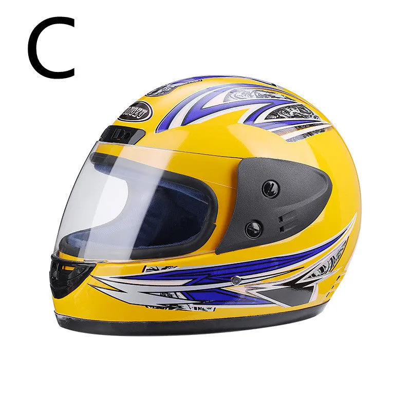 Men's full-face motorcycle helmet in plastic with detachable bib and anti-fog visor