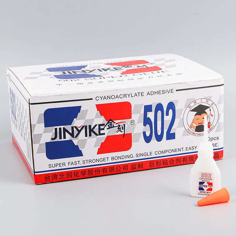 Specialised instant strong adhesive glue for shoe repairs in 3g and 8g sizes.