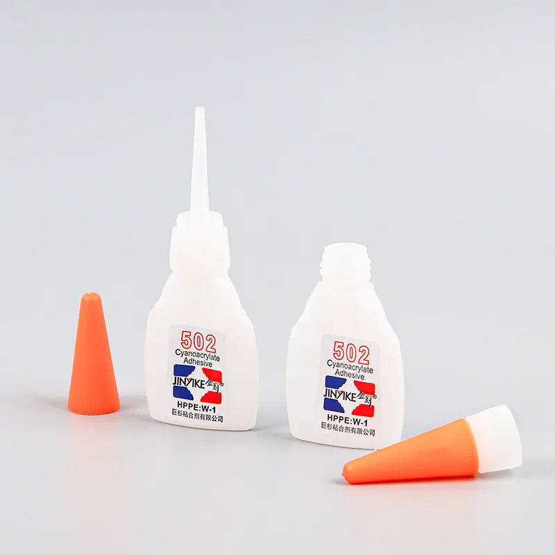Specialised instant strong adhesive glue for shoe repairs in 3g and 8g sizes.