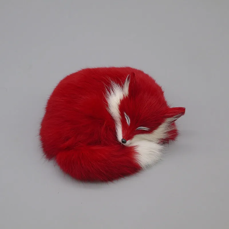 Artificial fox fur decoration in red, white, or yellow, measuring 15cm long