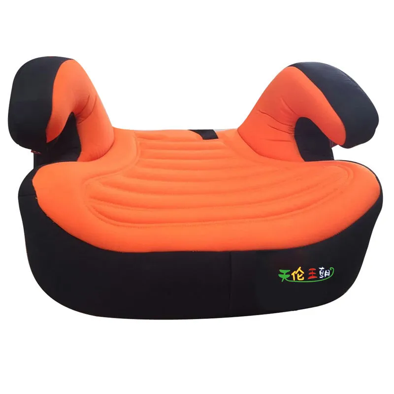 High-back booster baby car seat for 15-36 kg children with three-point seatbelt installation in blue colour
