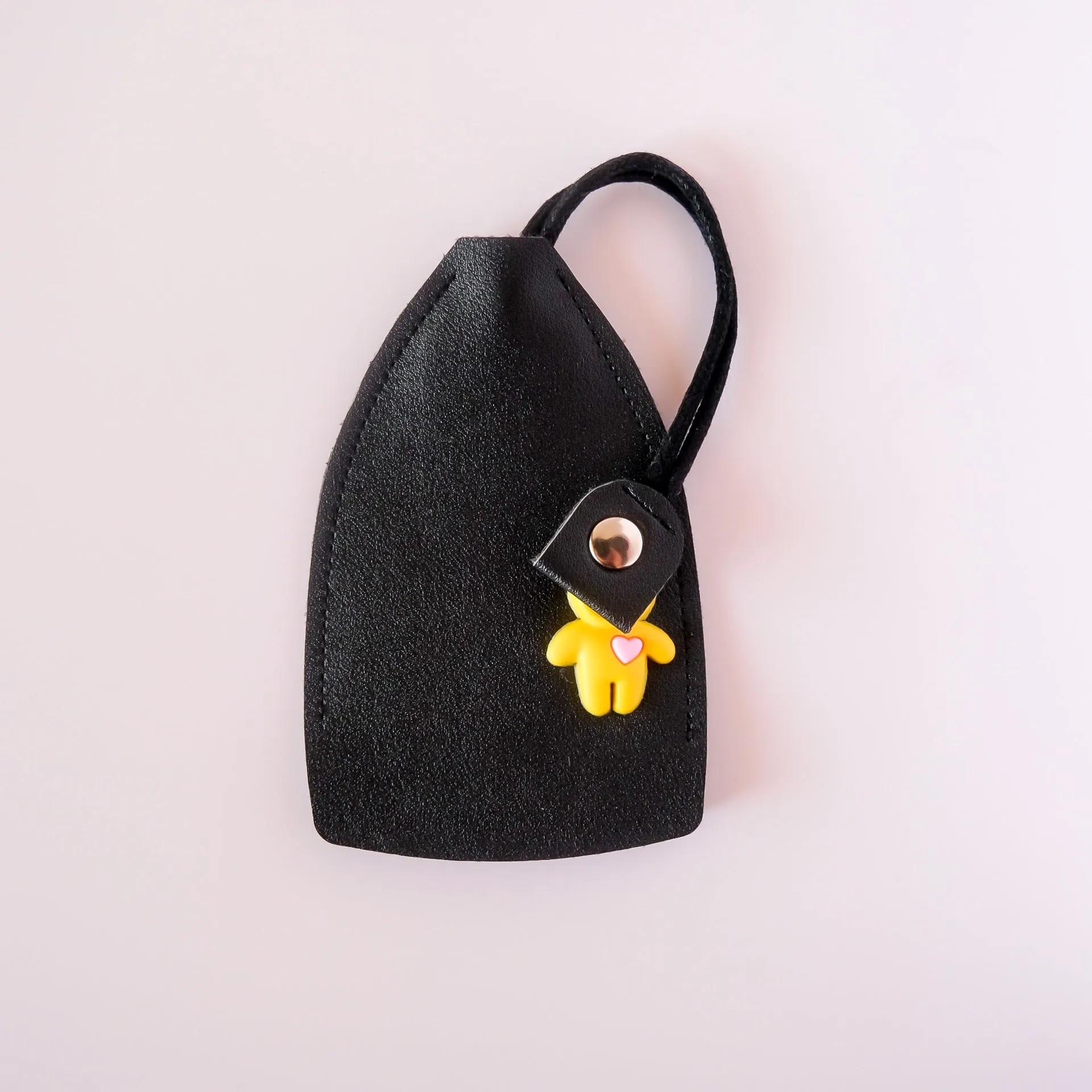 Universal pu leather car key case with anti-theft function in five colour options