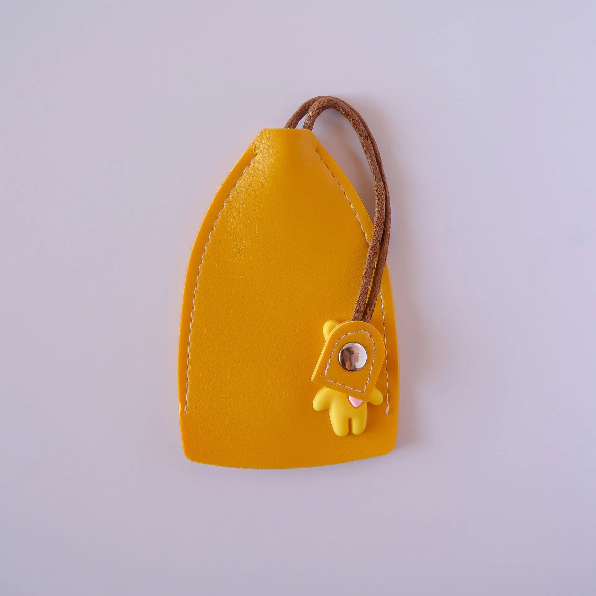 Universal pu leather car key case with anti-theft function in five colour options