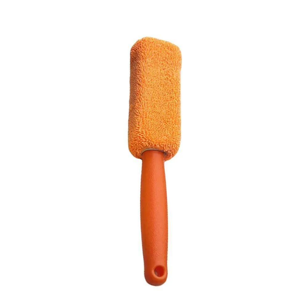 Microfiber long handle tire brush with blue head, 27 x 5 cm, for car wheel cleaning