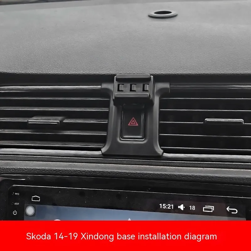 Snap-on car phone bracket for Škoda vehicles with air vent mounting