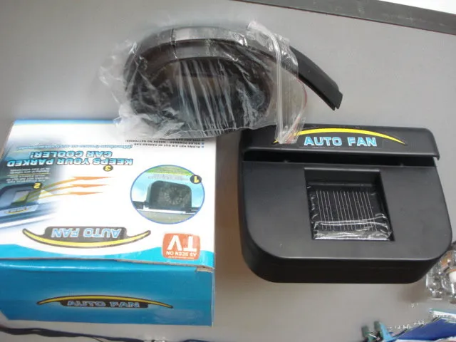 Solar car cooler with ABS housing and exhaust fan for vehicle ventilation