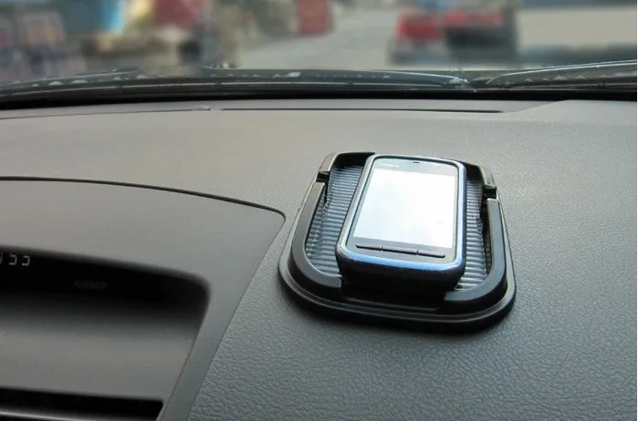 Black car anti-skid pad compatible with Apple iPhone 6 Plus, 15.5x10cm, mobile navigation bracket