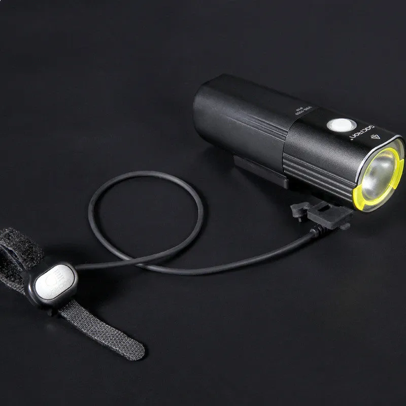 Waterproof bicycle headlight 1600 lumens CREE XML2 with power bank, black, mounted on handlebar