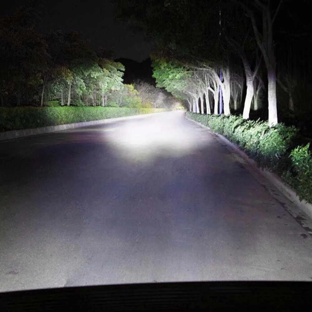 Black 45W LED car spotlight headlight with aluminium alloy shell and PC panel lens