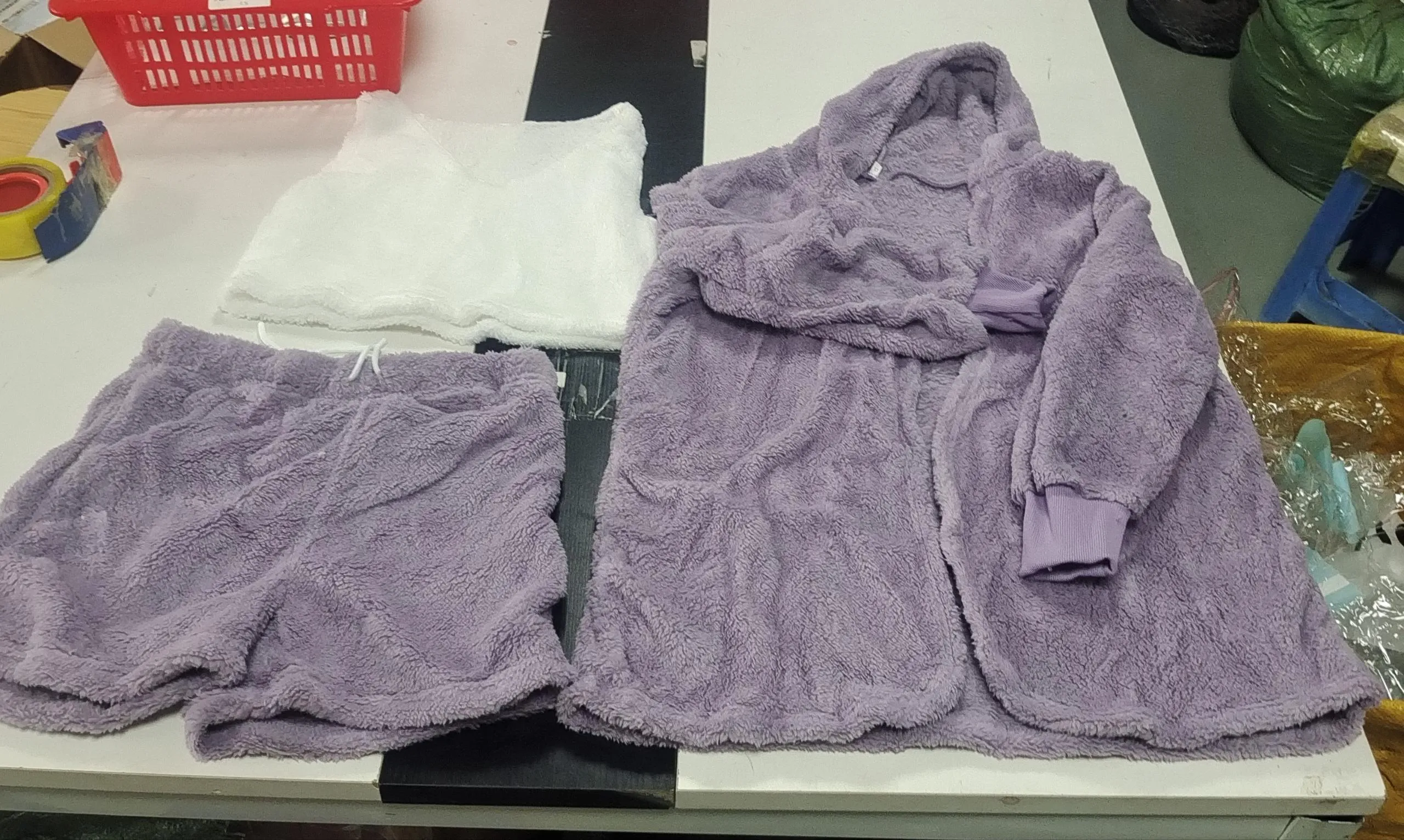 Women's Long Sleeve Crop Tank Top and Drawstring Shorts Pajama Set, Velvet Pants Suit in Multiple Colours White Pink Orange Purple Gray, Available in Asian Sizes S to XXXL for Sleepwear Loungewear