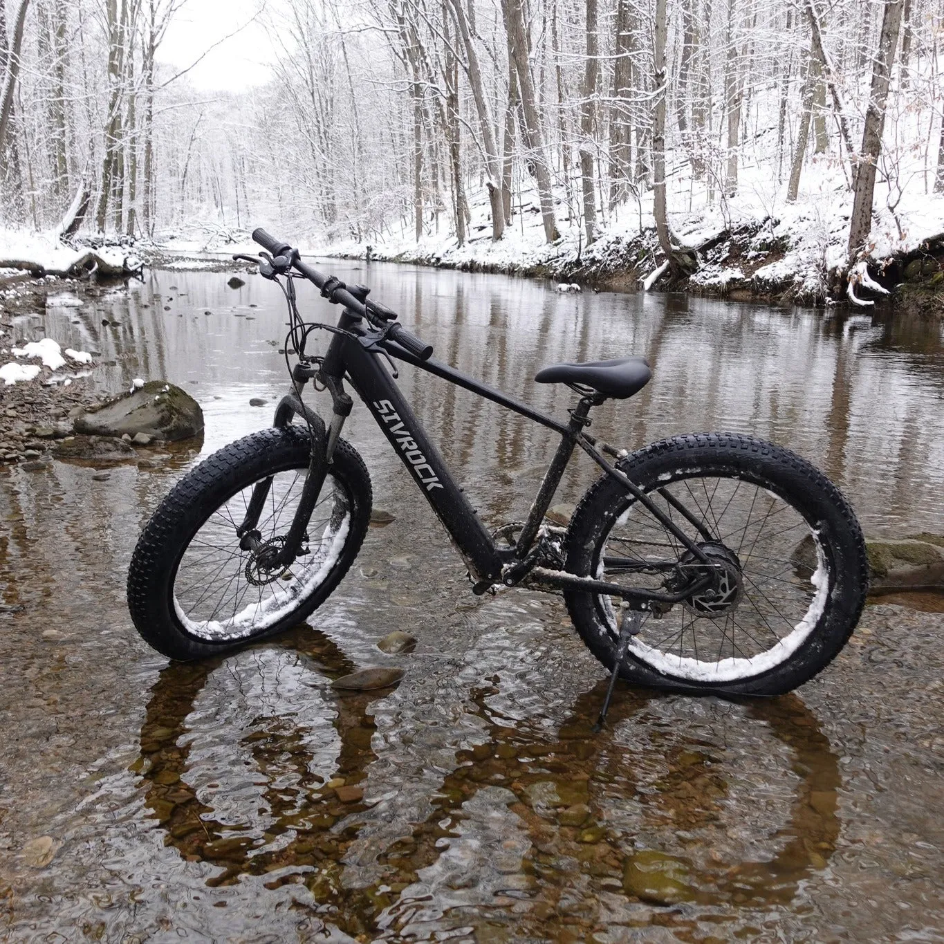 SIVROCK V1 electric mountain bike black 26x4.0 fat tyres 1000W motor aluminium frame LCD display