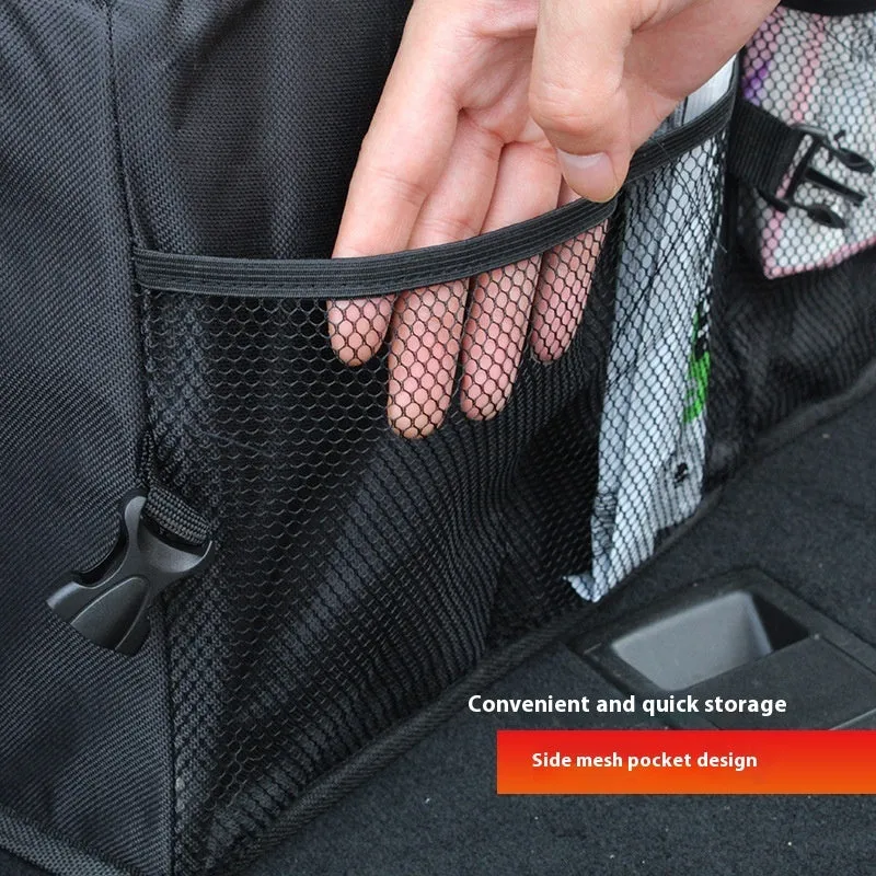 Folding Oxford cloth car storage box in black, collapsed and unfolded, showing its 56x40x26cm rectangular shape for boot organisation.