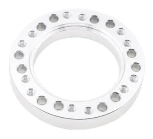 Steering wheel hub adapter in aluminium alloy with 86mm outer diameter, 55mm inner diameter, 12.5mm height, on white background