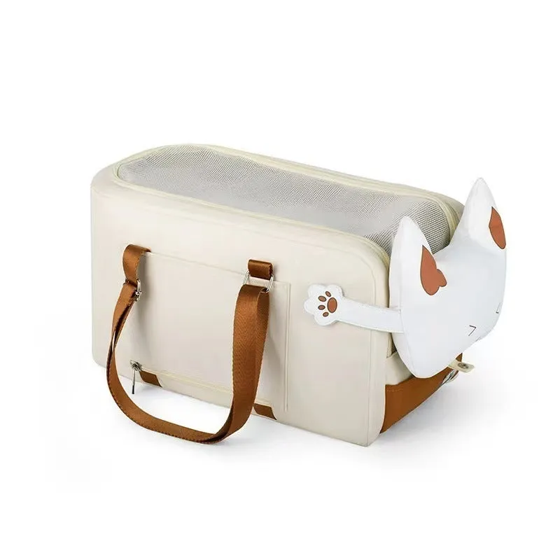 Beige hard-sided pet flight case with one shoulder strap, dimensions 43x25x22.5cm.