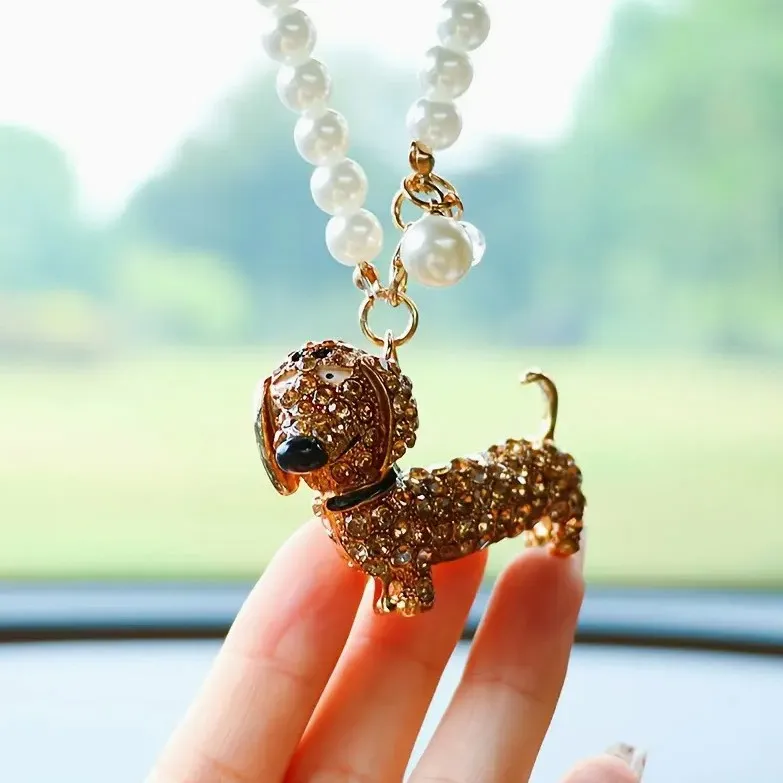 Diamond-embedded dachshund hanging car rearview mirror pendant in alloy light luxury style