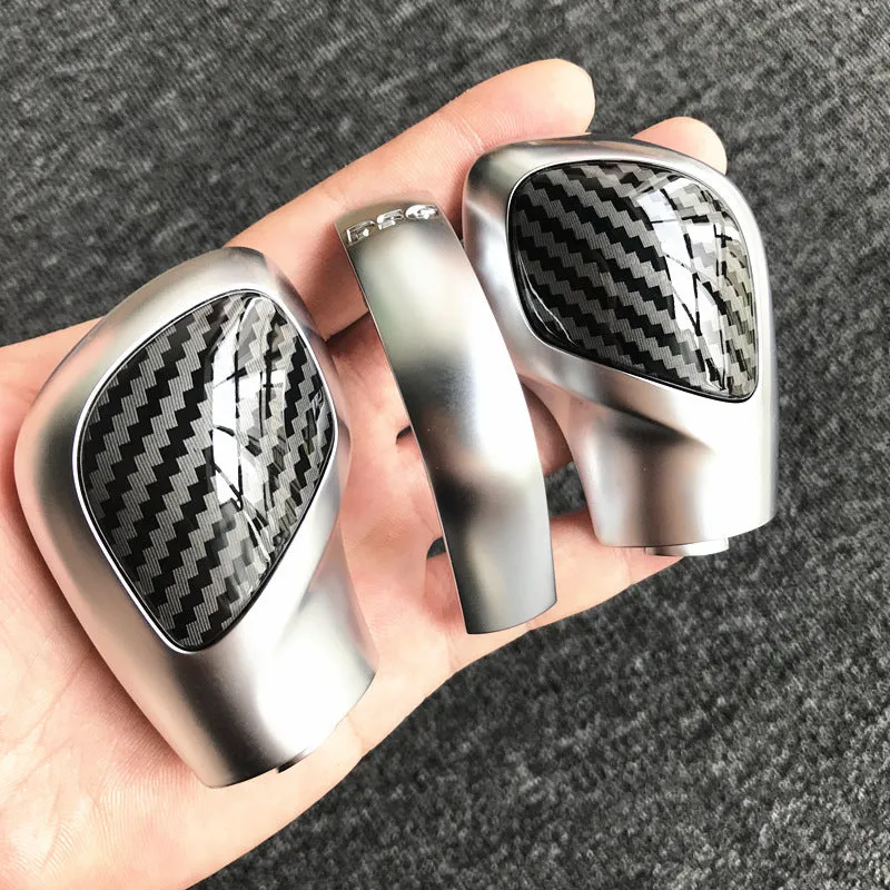 Carbon fibre DSG gear side cover with chrome matt finish and leather gear knob