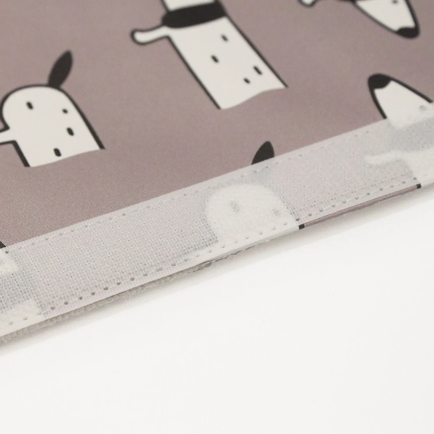 Cute Dachshund cartoon design artificial leather car seat belt shoulder cover.