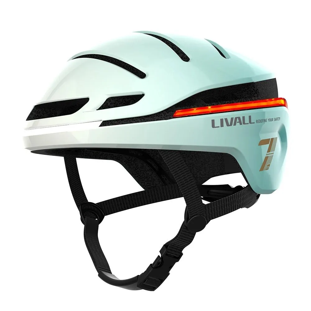 Smart bicycle night riding safety helmet with flash control in Aurora Purple colour
