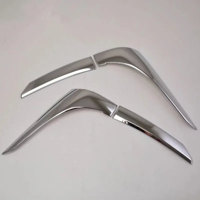 Silver ABS electroplated tail light eyebrow trim kit for Mitsubishi Outlander, 4-piece set.