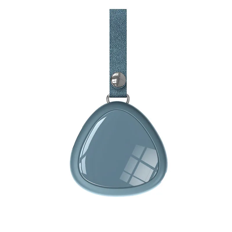 Stretchable three-in-one data cable showing USB, Lightning and Micro USB connectors with extended and retracted positions
