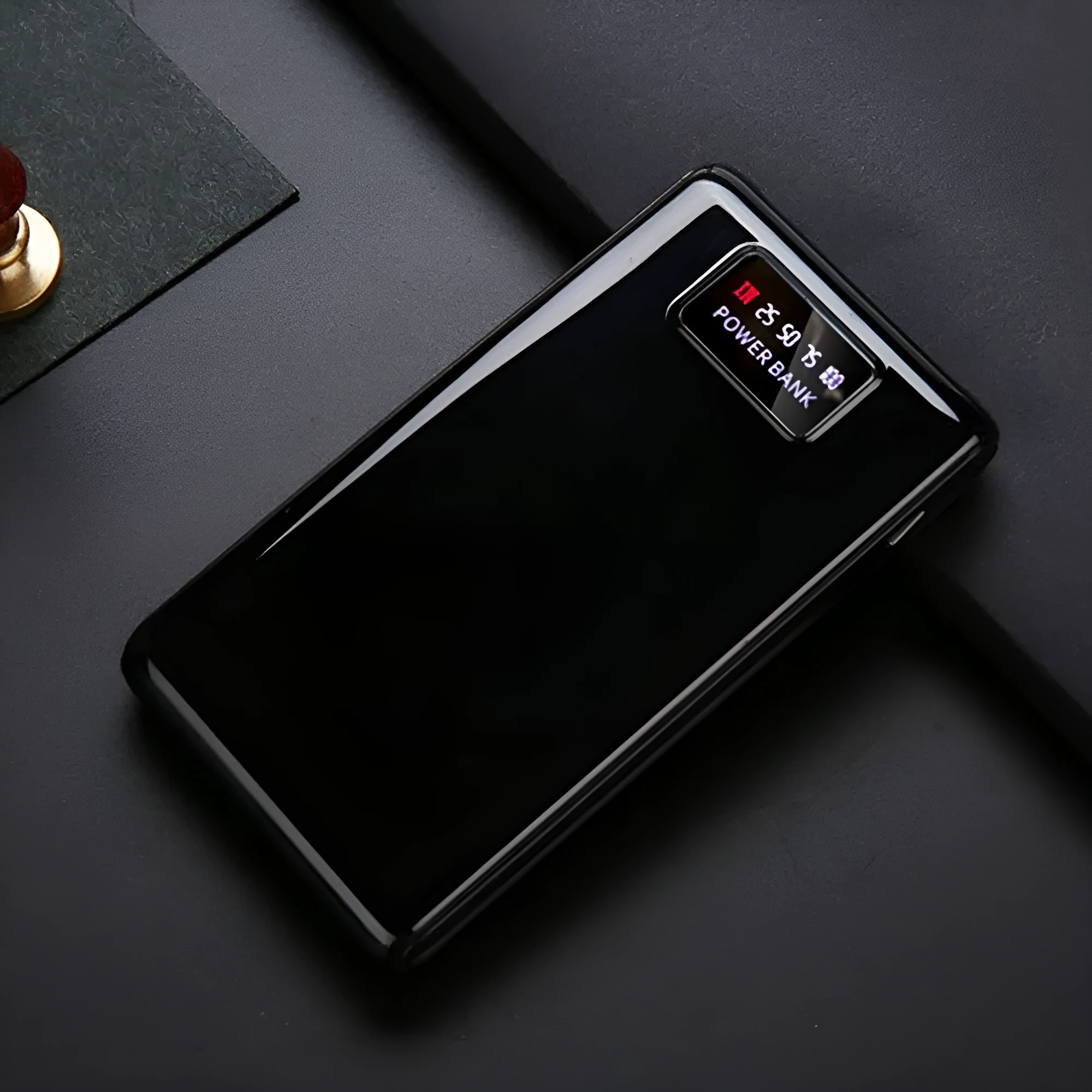 C9 DIY 18650 power bank case in black and white, showing six battery slots and dual USB ports.