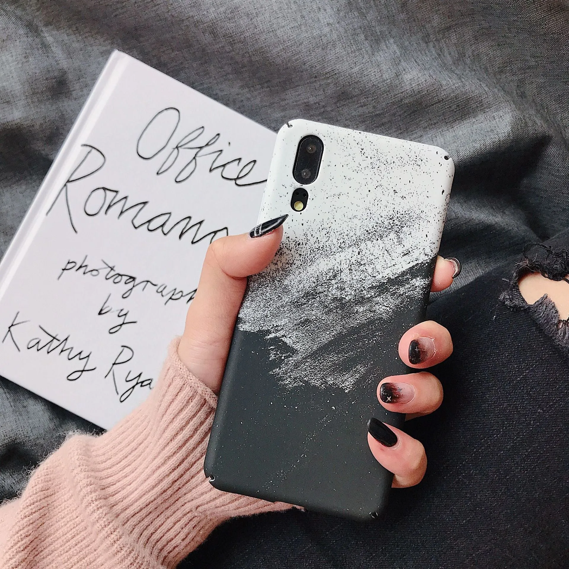 Painted Huawei phone case in black colour showing back cover design