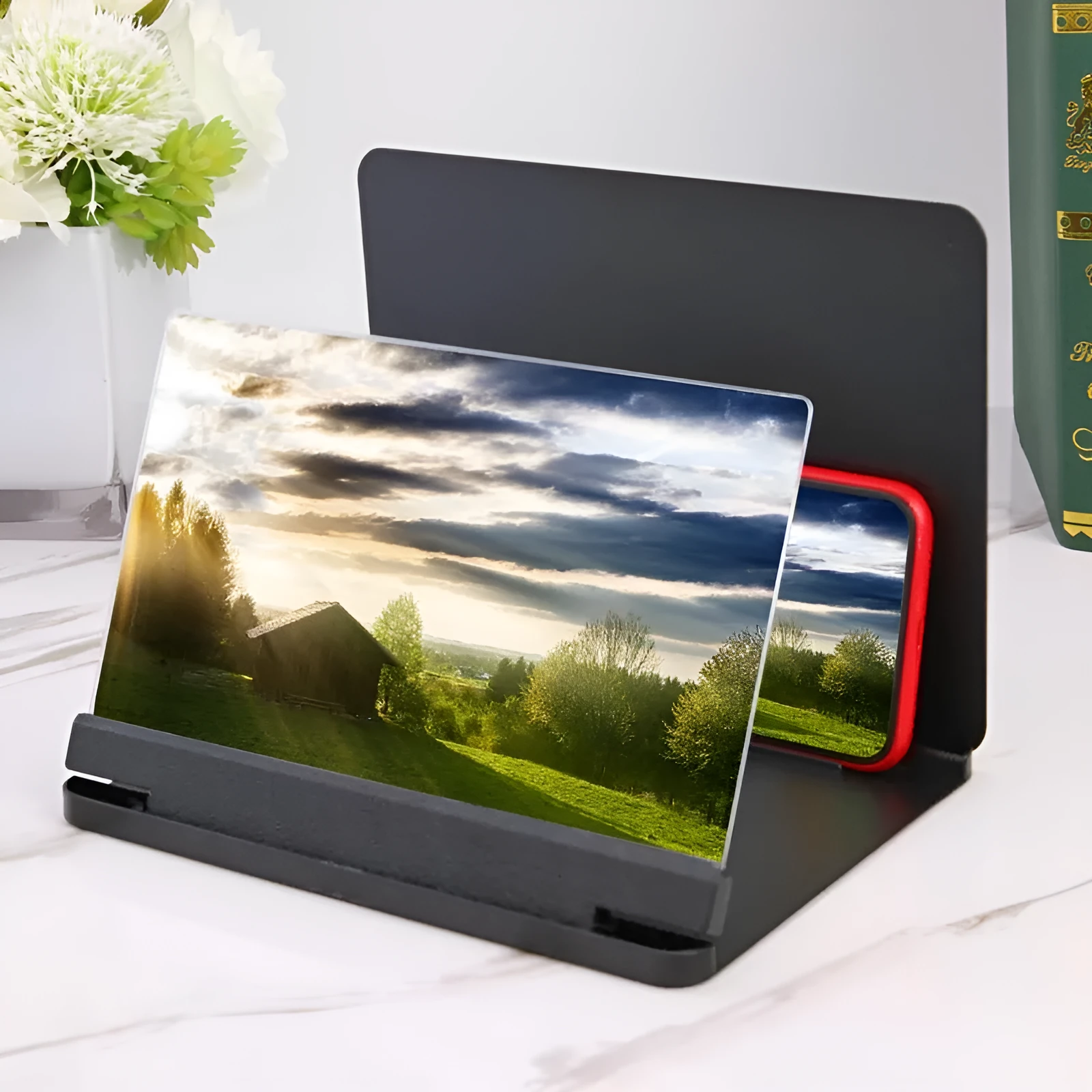 9-inch smartphone screen amplifier with plexiglass lens and universal phone holder