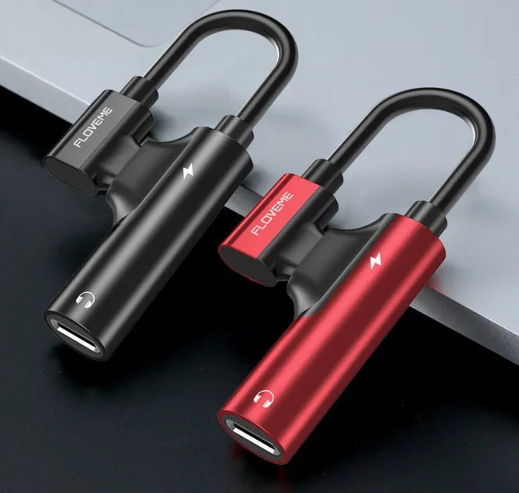 Black lightning to 3.5mm audio and charging adapter with aluminium alloy construction