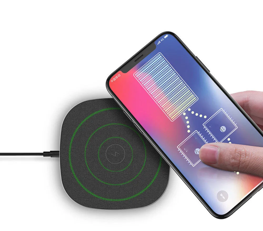 10W fast wireless charger for Apple and Huawei mobile phones, black leather finish with indication light