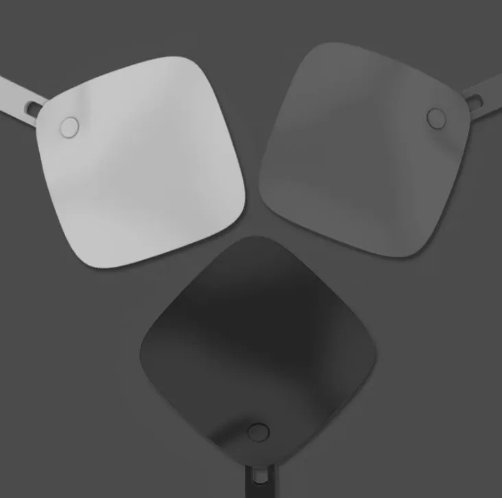 Streamer Mobile Power Hand Warmer in black with double-sided heating and battery display