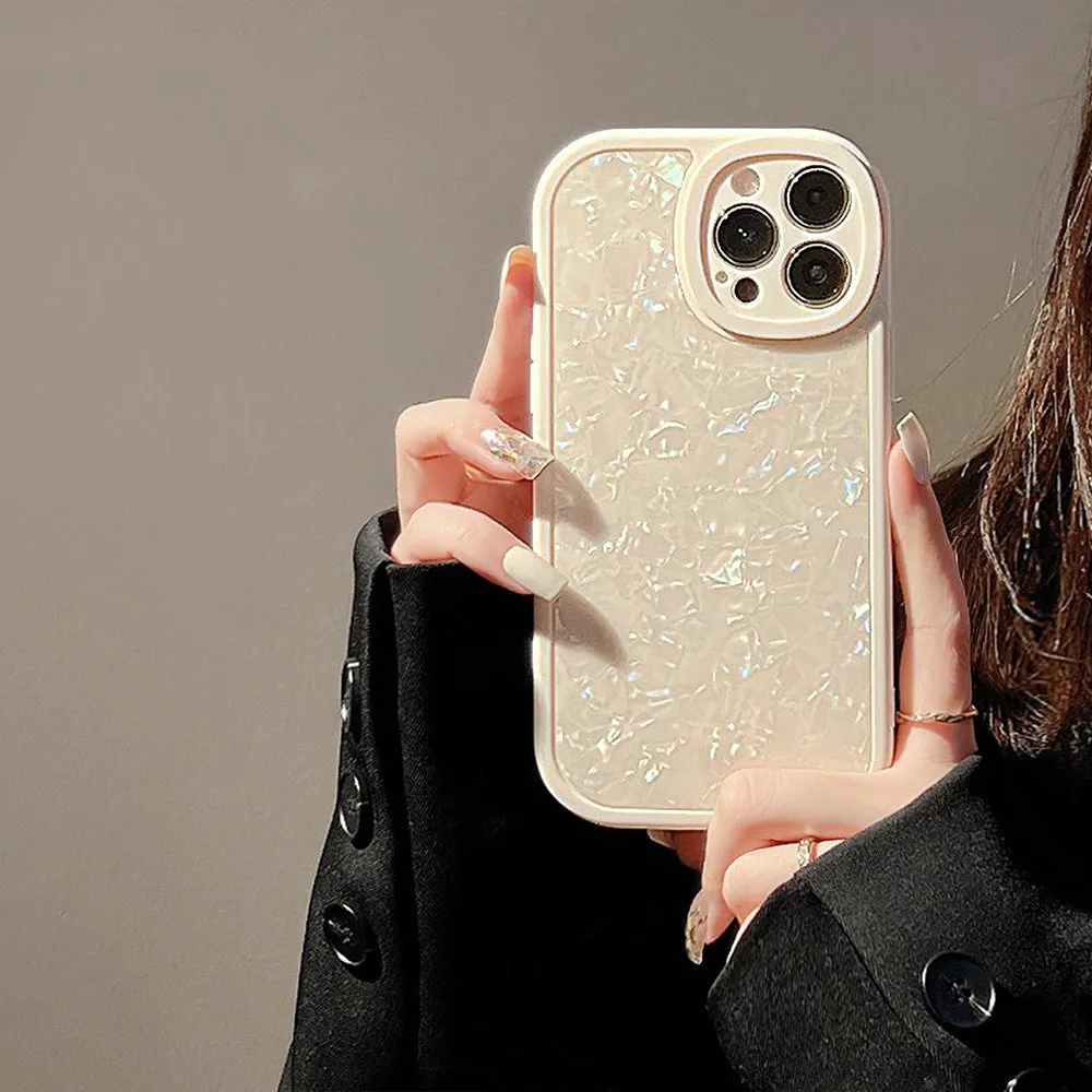 Ins Dream Shell Pattern TPU PC back cover phone case for Apple iPhone 16 series in milky white